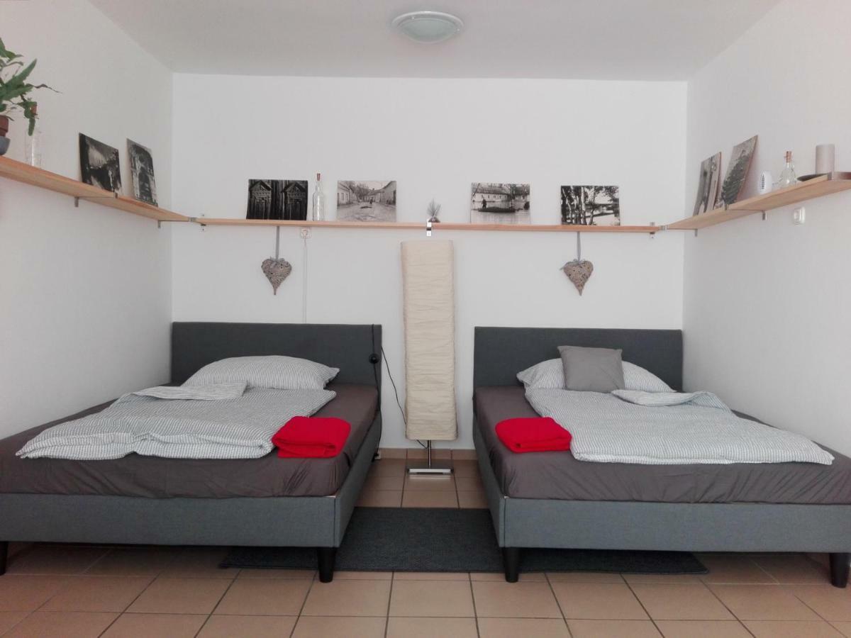 Boralom Studio Apartman トカイ エクステリア 写真